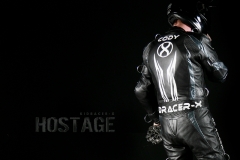 hostage-race-suit-013